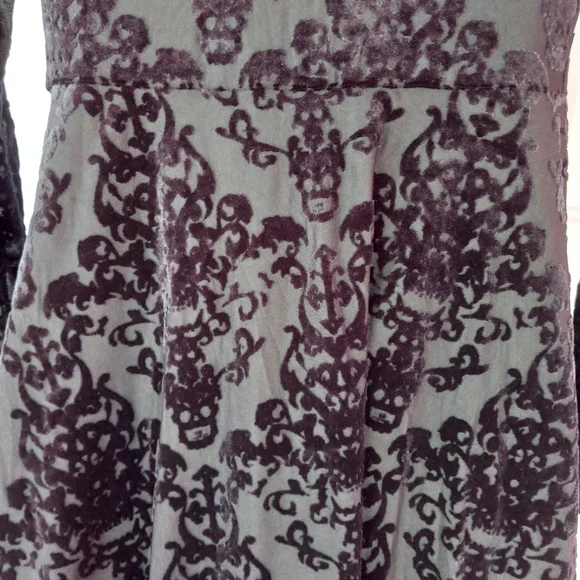 SOLD! Killstar velvet soft Lydia Deets inspired dress w/Victorian skull design - Picture 8 of 13